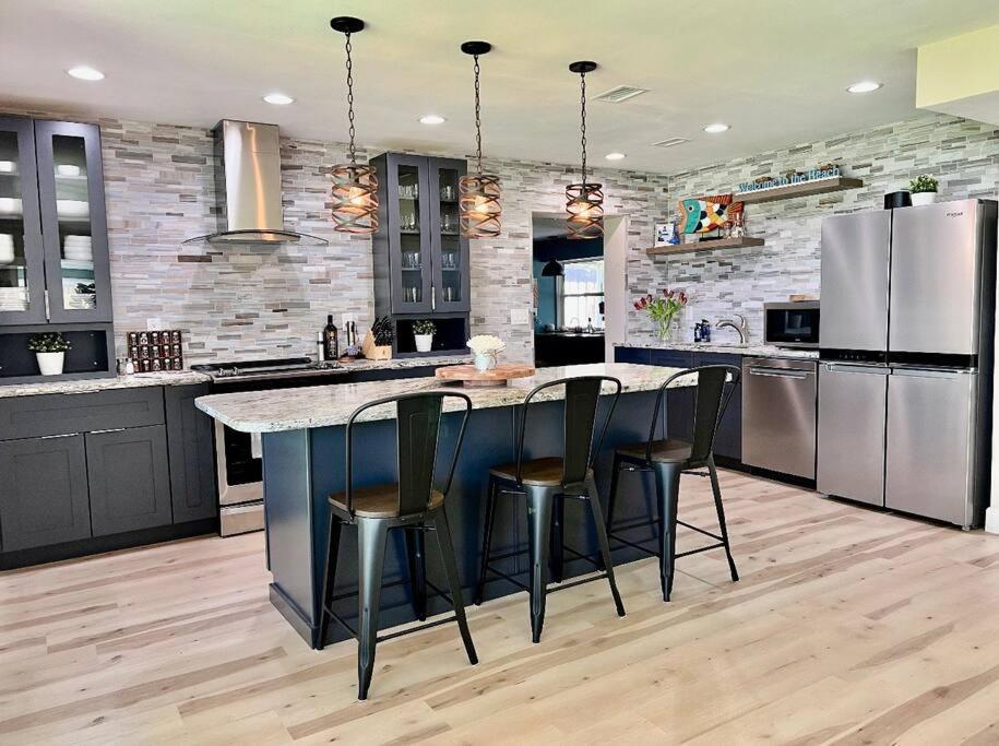 Sea La Vie - Town Charm+newly Renovated Cocoa Beach